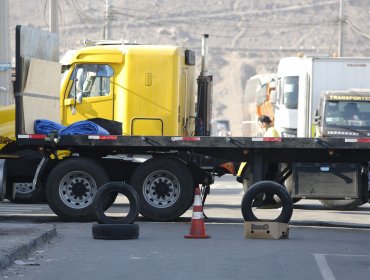 Gremios de camioneros descartaron participar en paro nacional convocado para este 25 de abril