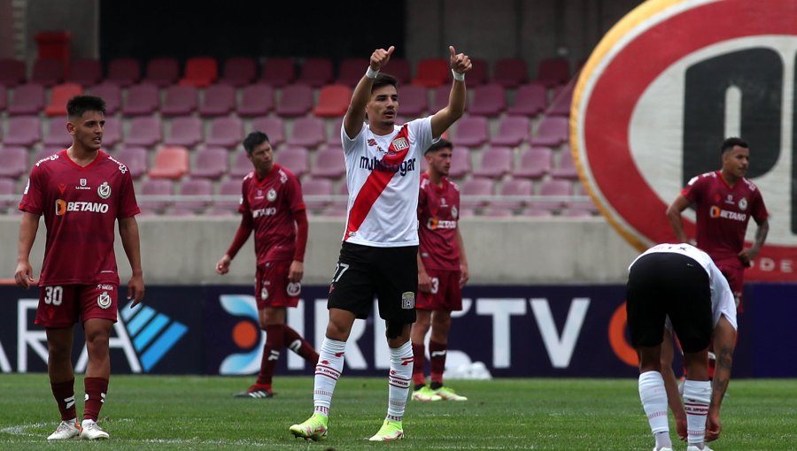 Curicó Unido vence a domicilio a La Serena, trepa a zona de Copa Libertadores y hunde a los papayeros