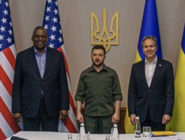 Secretarios de Estado y Defensa de EE.UU. visitan Kiev y anuncian US$713 millones en ayuda militar para la guerra