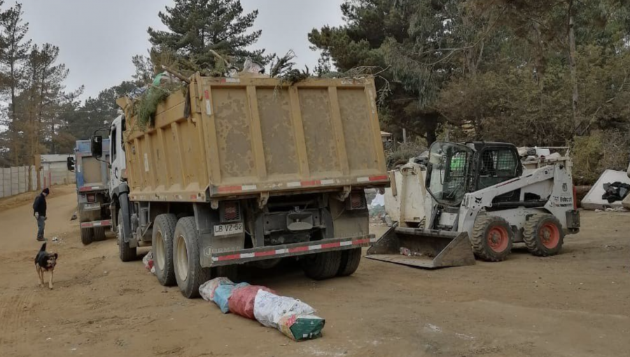 Más de 13 toneladas de basura fueron retiradas en un día en Laguna Verde