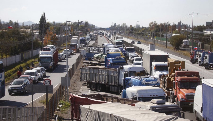 Nueve personas han sido detenidas en el marco de la paralización de los camioneros en rutas del país