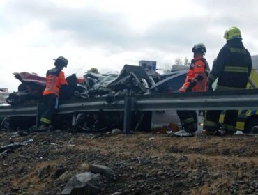 Dos personas fallecidas deja colisión de alta energía en autopista Los Libertadores en Los Andes