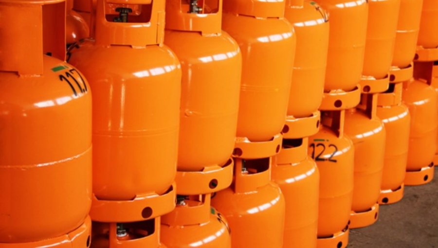 Gobierno implementará plan piloto para vender 3 mil cilindros de gas a través de los municipios