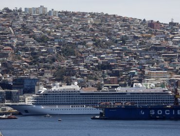 Luego de cinco años, la línea de cruceros Royal Caribbean compromete su retorno a Valparaíso