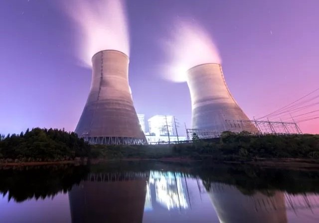 Siete claves para entender cómo funciona la energía nuclear y qué desafíos enfrenta para reemplazar al gas y al petróleo