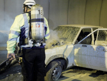 Choque entre un vehículo particular y un taxi deja una víctima fatal en la Costanera Norte