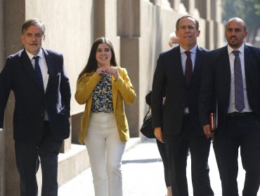 Oposición recurre a Contraloría acusando presuntas irregularidades del gobierno en el plebiscito de salida