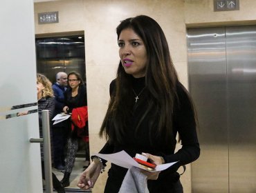Declaran admisible el recurso de amparo de pareja de exalcaldesa Karen Rojo por incautación de celulares en Antofagasta