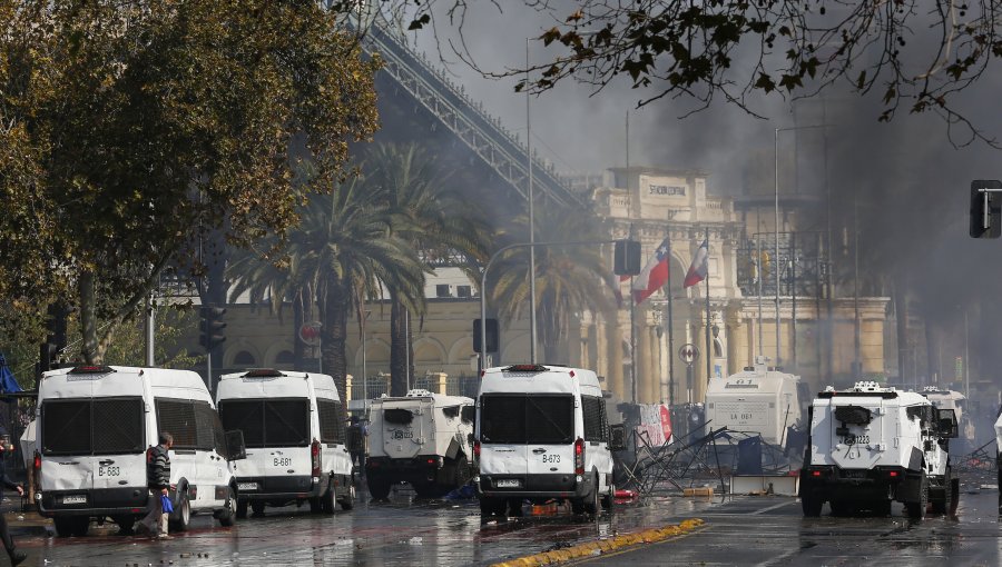 Carabineros llamó a esperar el término de la investigación interna por hechos de violencia en barrio Meiggs