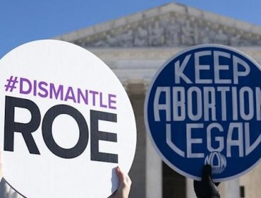 Qué es Roe vs. Wade y por qué está en el centro de la batalla política por el aborto en EE.UU.