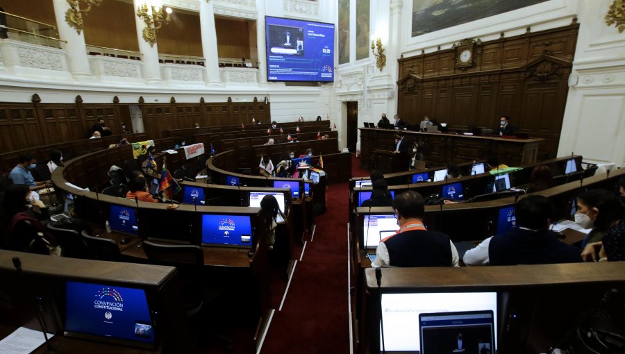 Pleno de la Convención aprueba que el Estado tenga un mecanismo preferente para restitución de tierras a pueblos indígenas