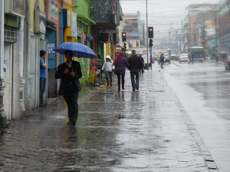 Actualizan la Alerta Temprana Preventiva para la región de Antofagasta por pronóstico de precipitaciones y viento