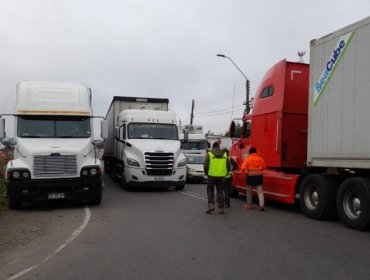 Gobierno anuncia acuerdo con contratistas forestales movilizados en la Macrozona Sur: camioneros esperan carta firmada por la ministra Siches
