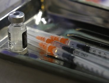 Vacunatorio de Conchalí sufre millonario robo que afectará la inoculación de al menos 4 mil vecinos