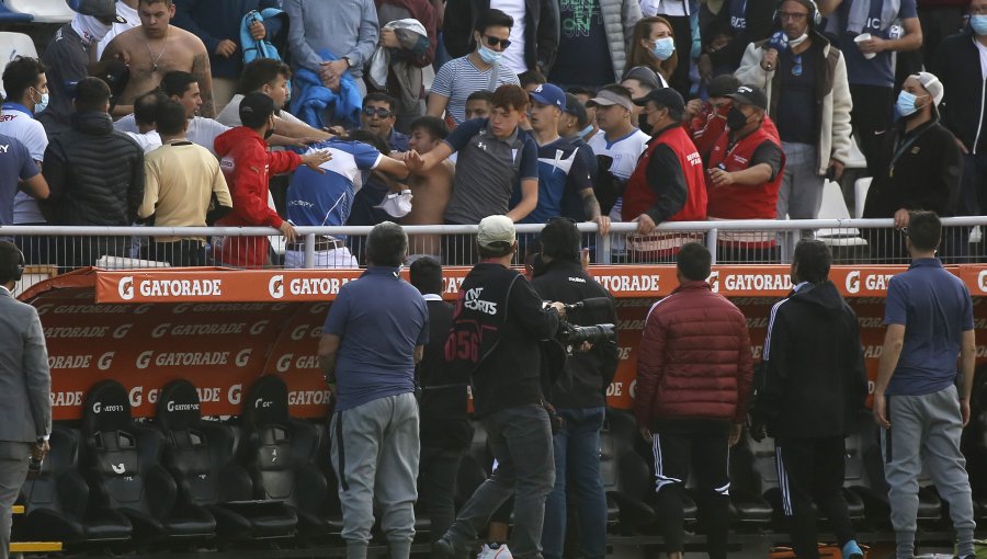 El castigo a la UC por los incidentes en el clásico ante Colo-Colo disputado en San Carlos de Apoquindo