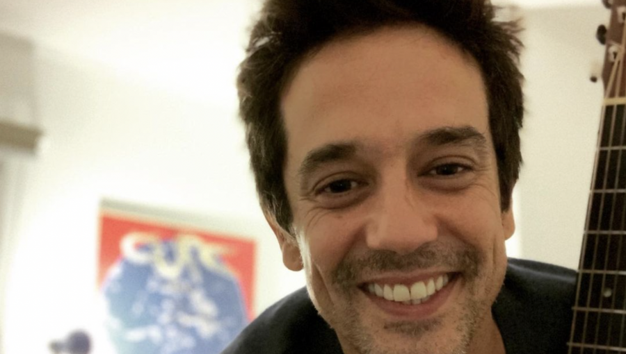 Matías Oviedo encanta en redes sociales con nueva fotografía junto a su pequeño hijo: “Como nos cambia la vida”