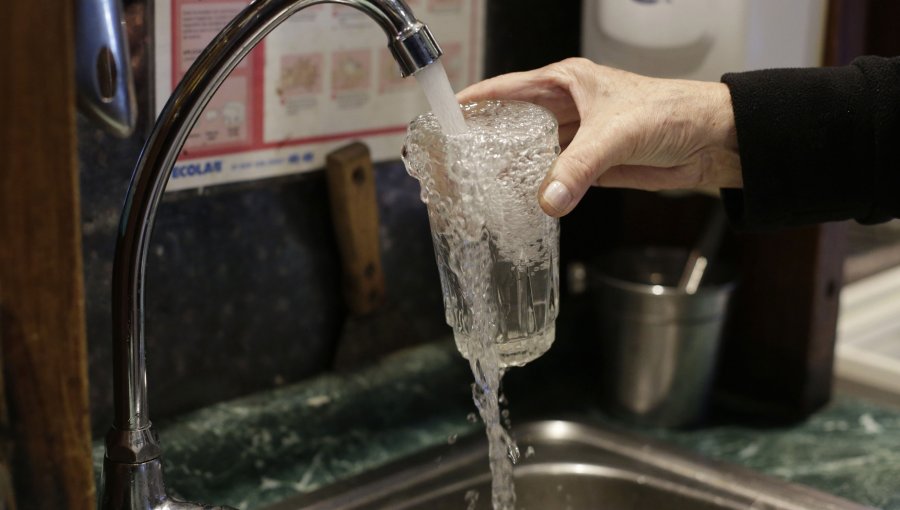 Mas del 60% del agua potable de los hogares en la región de Antofagasta es desalada