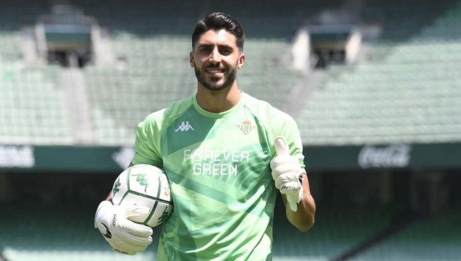 Rui Silva y pelea por la titularidad con Claudio Bravo: "Tenemos una competencia muy sana"