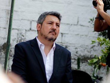 René Naranjo se defiende y responsabiliza a Comunes por rendición de videos en campaña de Karina Oliva