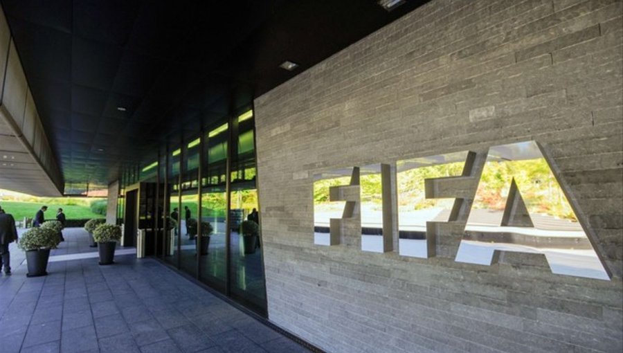 FIFA confirma apertura de proceso disciplinario tras denuncia chilena por caso Byron Castillo