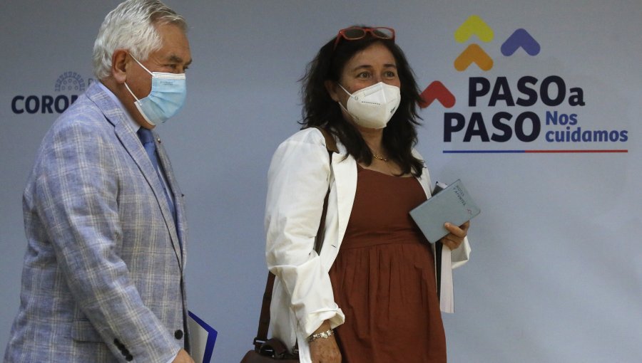 Ministra de Salud responde a críticas de Enrique Paris: “La comunicación de riesgo no es asustar"