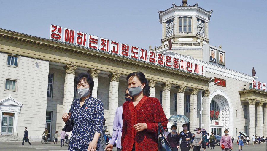 Corea del Norte ordena confinamiento nacional tras reportar primeros casos oficiales de covid-19