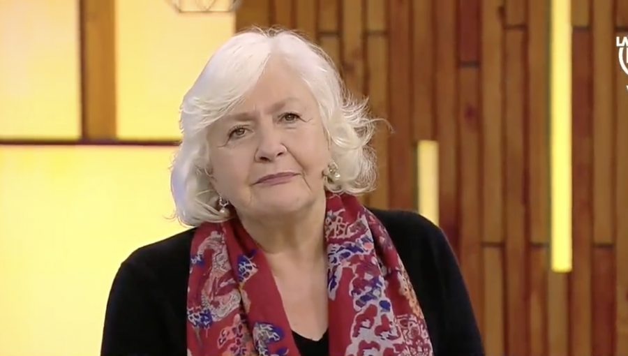 Mónica González realizó sentida reflexión por la muerte de periodista: “La vida ha comenzado a no tener valor ni sentido en el país”
