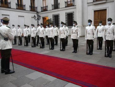 Carabinero escolta de Presidente Boric es asaltado, secuestrado y baleado en San Miguel: Lo dejaron abandonado en Colina