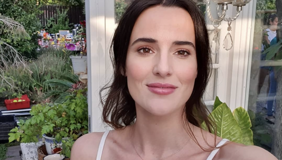 “30 semanas y contando”: Renata Ruiz encanta con sesión fotográfica de su segundo embarazo