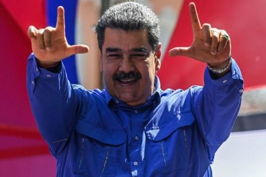 EE.UU. anuncia que levanta ciertas sanciones contra Venezuela y permite el diálogo sobre petróleo