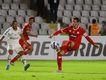 U. La Calera cayó en los descuentos del polémico partido ante Santos por Copa Sudamericana