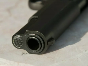 Profesora denuncia que alumna de liceo de Valparaíso la amenazó de muerte con un arma: Carabineros confirma que era de juguete