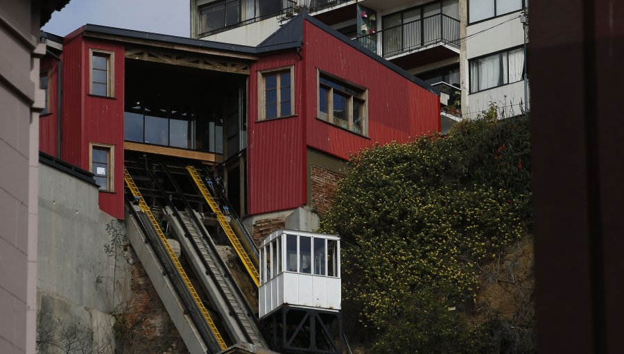 Ascensores Concepción, Cordillera y Espíritu Santo de Valparaíso serían entregados en agosto