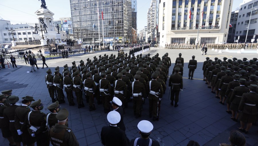 Tras ausencia de dos años: La Armada encabeza un nuevo desfile por el 21 de mayo