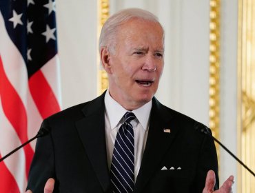 Joe Biden afirma que China "coquetea con el peligro" en Taiwán y promete defender a la isla si Pekín ataca