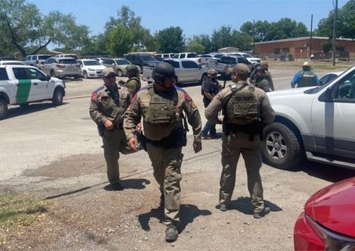 Aumentan a 18 los niños que fallecieron tras tiroteo en una escuela primaria de Texas