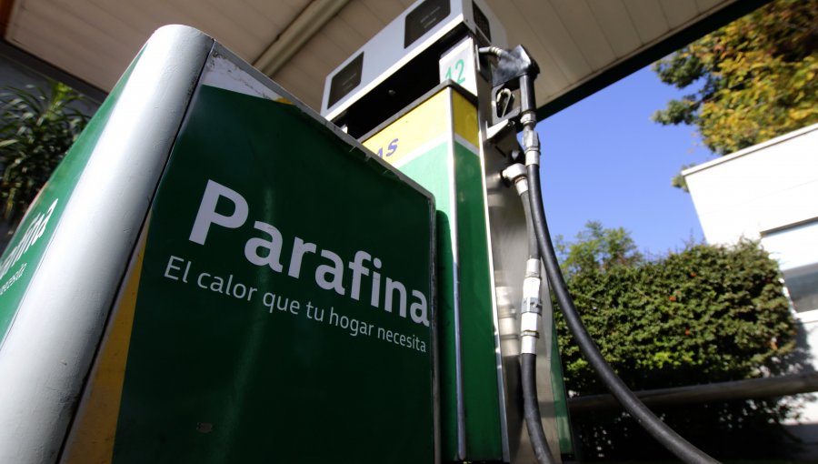 Precio de la parafina bajará en un promedio de $330 por litro a partir de este jueves tras regir ley de estabilización
