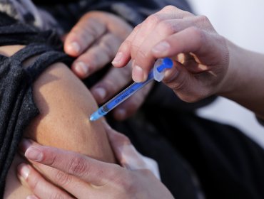 Ministerio de Salud extiende el horario de algunos centros para vacunarse contra el covid-19