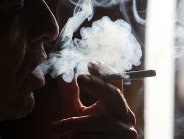 El tabaco no sólo es factor de riesgo para enfermedades cardiacas o cáncer, también daña nuestra piel