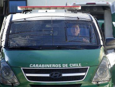 Puente Alto: Dos hermanos con amplio prontuario policial son detenidos por estar en auto robado
