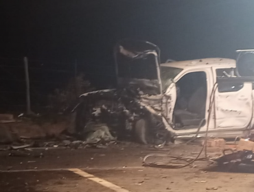 Dos personas fallecidas y seis lesionadas deja violenta colisión frontal en ruta de la comuna de Las Cabras