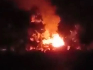 Nuevo ataque incendiario en la Macrozona Sur: encapuchados quemaron una casa al sur de Cañete
