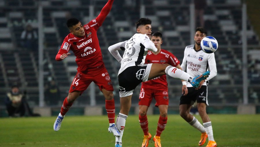 Colo-Colo empata y comparte la cima del Campeonato con Ñublense y Unión Española