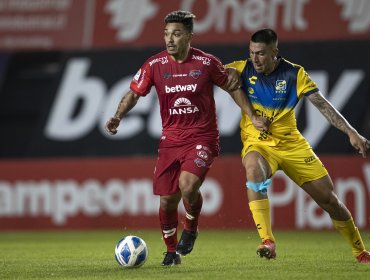 Lorenzo Reyes y su fallido regreso a Universidad de Chile: "Están haciendo las cosas mal"