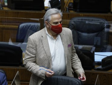 UDI eleva queja luego de que senador Moreira fuera enfocado mientras presidente Boric hablaba de corrupción en la Cuenta Pública