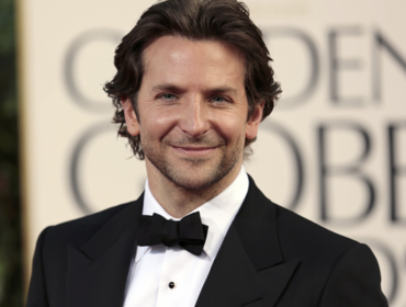 Bradley Cooper sorprende con radical cambio físico para su nueva película “Maestro”