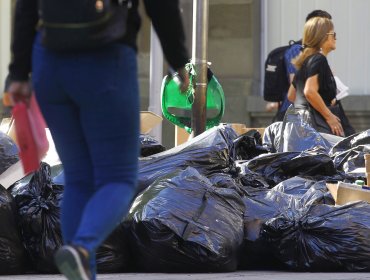 Algo huele mal en Villa Alemana en el negocio de la basura: En menos de una semana y sin pasar por Contraloría se adjudica millonaria licitación