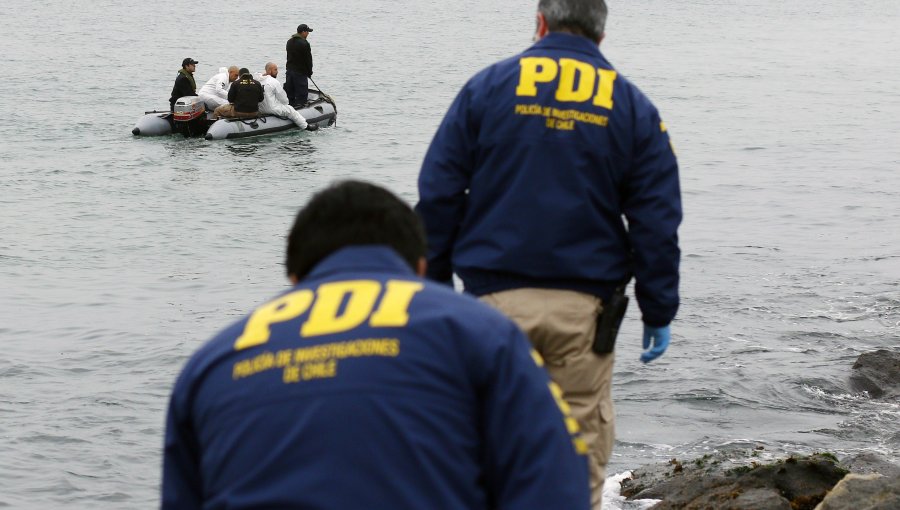 Hallan cadáver en la costa de Coronel: investigan si cuerpo corresponde a trabajador extraviado en Lo Rojas