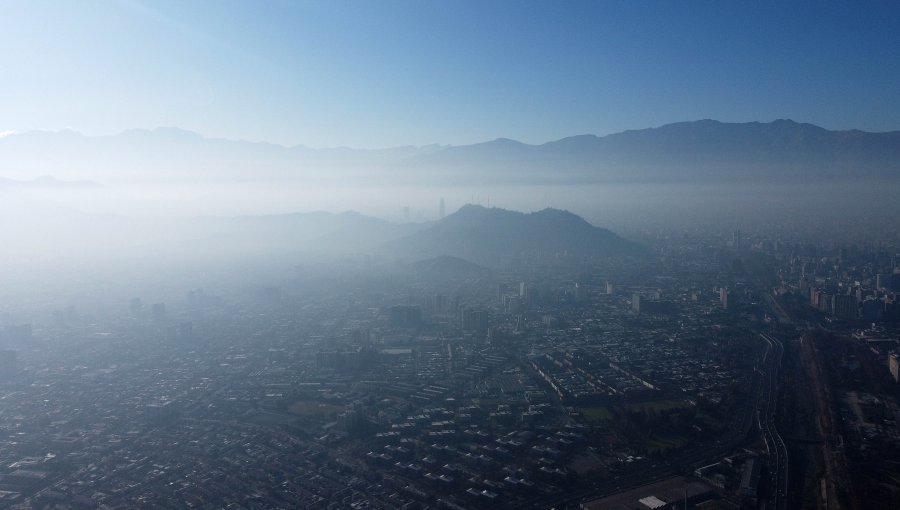 Decretan la segunda Preemergencia Ambiental del año para este viernes en la región Metropolitana