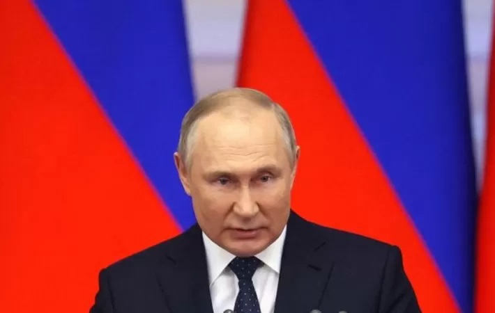 Putin se compara con el zar Pedro el Grande, que anexó territorios de Suecia y Polonia, y lo usa de ejemplo para su guerra en Ucrania
